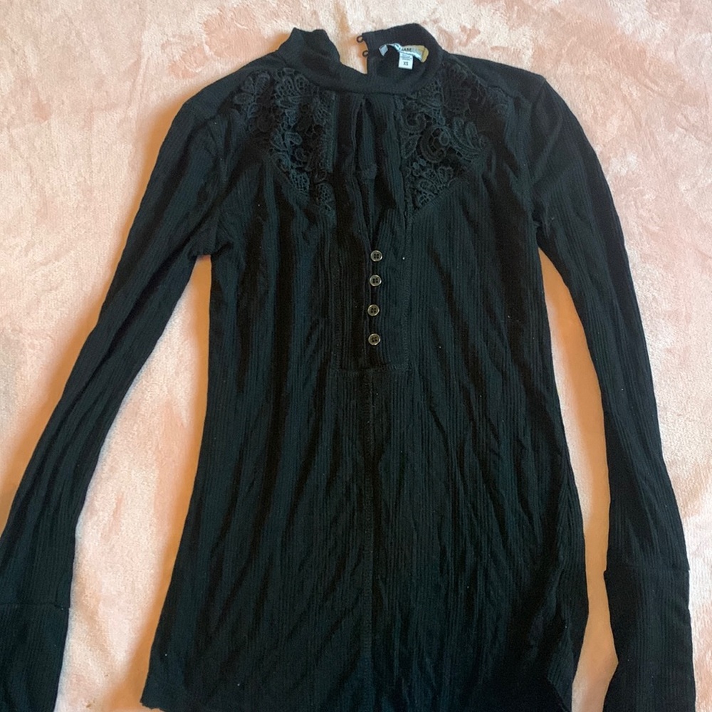 Long sleeve stretch top